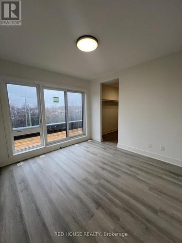 150 Everett Common, St. Catharines, ON - Indoor