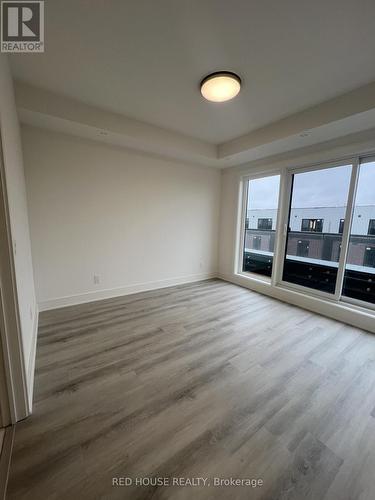 150 Everett Common, St. Catharines, ON - Indoor