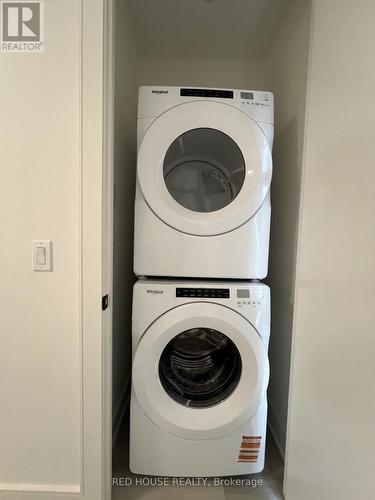 150 Everett Common, St. Catharines, ON - Indoor Photo Showing Laundry Room