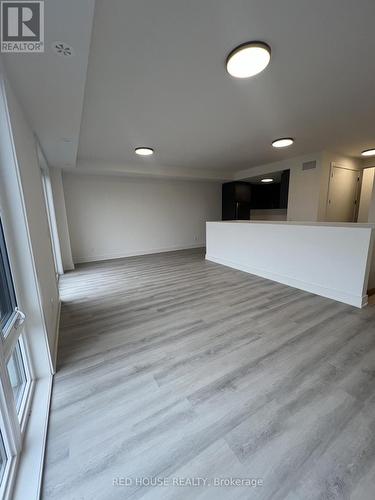 150 Everett Common, St. Catharines, ON - Indoor