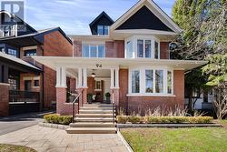 94 BINSCARTH ROAD Toronto, ON M4W 1Y4