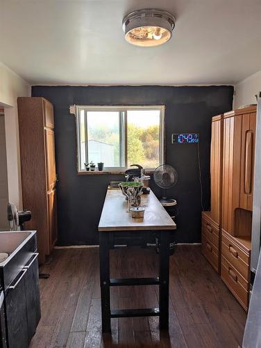 1 Briggs Lane, Swan River, MB - Indoor