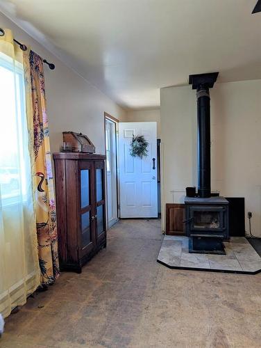 1 Briggs Lane, Swan River, MB - Indoor