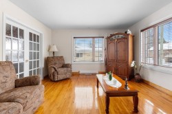 Salon - 