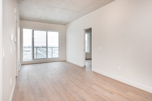 Overall view - 812-3000 Boul. Thimens, Montréal (Saint-Laurent), QC - Indoor Photo Showing Other Room