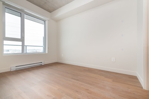 Master Bedroom - 812-3000 Boul. Thimens, Montréal (Saint-Laurent), QC - Indoor Photo Showing Other Room