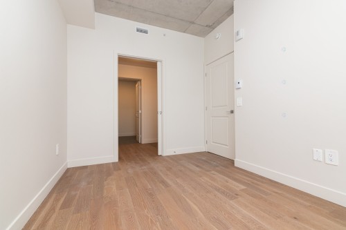 Master Bedroom - 812-3000 Boul. Thimens, Montréal (Saint-Laurent), QC - Indoor Photo Showing Other Room