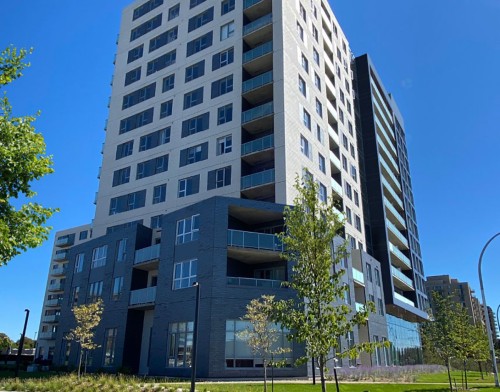 Front of Structure - 812-3000 Boul. Thimens, Montréal (Saint-Laurent), QC - Outdoor With Facade