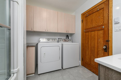 Bathroom - 551 Rue De Dublin, Montréal (Le Sud-Ouest), QC - Indoor Photo Showing Laundry Room