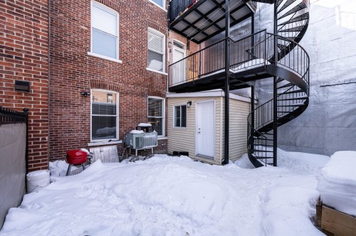 Courtyard - 553 Rue De Dublin, Montréal (Le Sud-Ouest), QC - Outdoor With Exterior