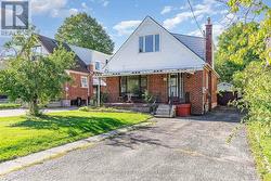 28 LYNVALLEY CRESCENT Toronto, ON M1R 2V3