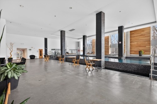 Pool - 333-2000 Rue Des Bassins, Montréal (Le Sud-Ouest), QC - Indoor Photo Showing Other Room