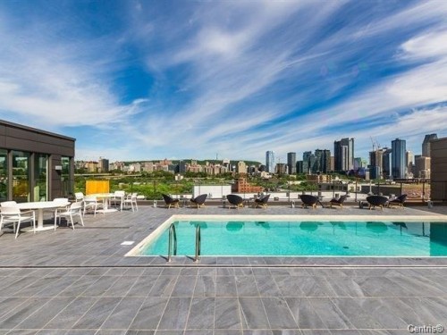 Pool - 333-2000 Rue Des Bassins, Montréal (Le Sud-Ouest), QC - Outdoor With In Ground Pool