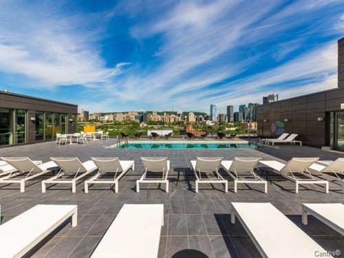 Pool - 333-2000 Rue Des Bassins, Montréal (Le Sud-Ouest), QC - Outdoor With In Ground Pool