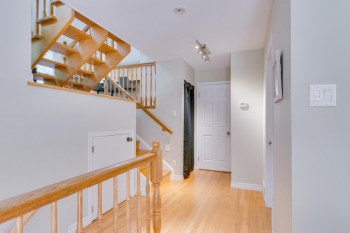 Corridor - 14 Rue De Jasper, Cantley, QC - Indoor Photo Showing Other Room