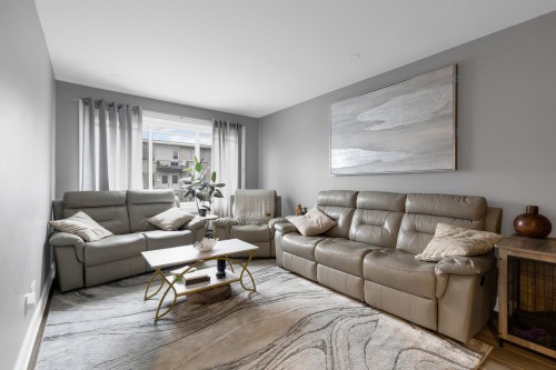 Living Room - 11641  - 11645 Av. Laurier, Montréal (Montréal-Nord), QC - Indoor Photo Showing Living Room