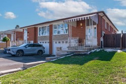 57 Starview Drive Toronto, ON M9M 1K7