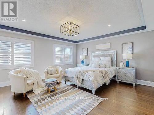 126 Silk Twist Drive, East Gwillimbury, ON - Indoor Photo Showing Bedroom