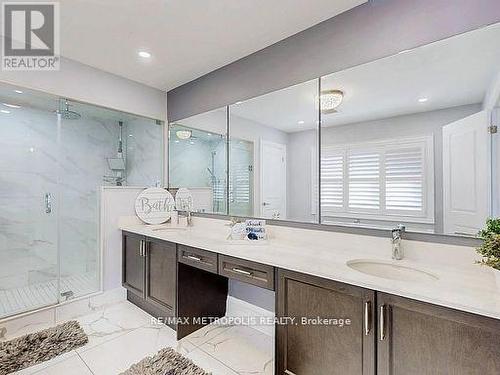 126 Silk Twist Drive, East Gwillimbury, ON - Indoor Photo Showing Bathroom