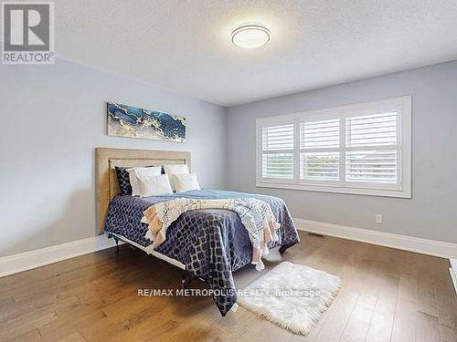 126 Silk Twist Drive, East Gwillimbury, ON - Indoor Photo Showing Bedroom