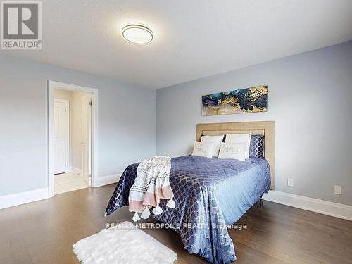 126 Silk Twist Drive, East Gwillimbury, ON - Indoor Photo Showing Bedroom