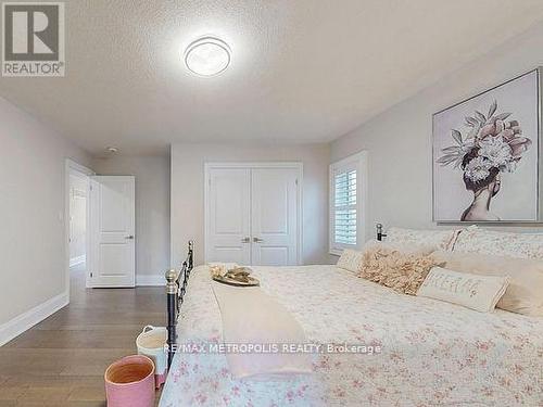 126 Silk Twist Drive, East Gwillimbury, ON - Indoor Photo Showing Bedroom