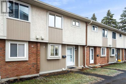 C - 477 MOODIE DRIVE  Ottawa, ON K2H 8T7