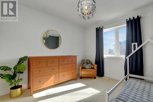 154 Harmattan Avenue, Ottawa, ON - Indoor Photo Showing Bedroom