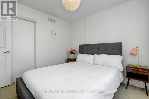 154 Harmattan Avenue, Ottawa, ON - Indoor Photo Showing Bedroom