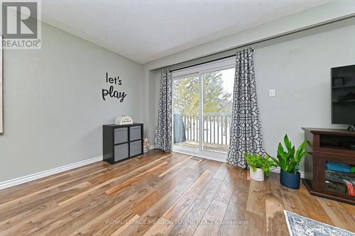 74 - 80 Lynden Circle, Halton Hills, ON - Indoor