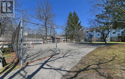 74 - 80 Lynden Circle, Halton Hills, ON - Outdoor
