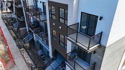 25 PALACE Street Unit# R30 Kitchener, ON N2E 3M6