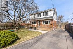 74 GLENVIEW Drive  Stoney Creek, ON L8G 2L6