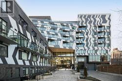 PH9 - 138 ST HELEN'S AVENUE Toronto, ON M6H 4A1