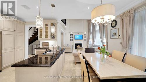 328 St. Urbain Drive, Vaughan, ON - Indoor Photo Showing Dining Room