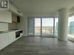 2812 - 7890 JANE STREET Vaughan, ON L4K 4R6