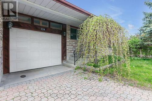 176 Kenneth Avenue, Kitchener, ON - Outdoor