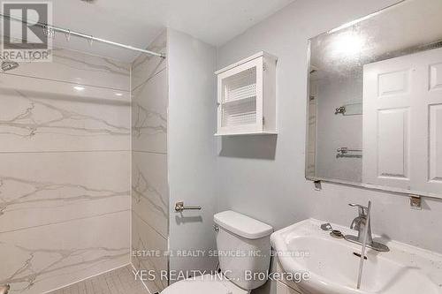 176 Kenneth Avenue, Kitchener, ON - Indoor Photo Showing Bathroom