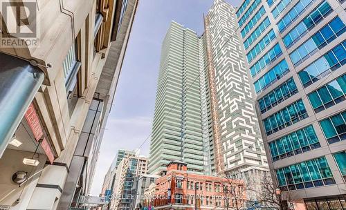 2706 - 25 RICHMOND STREET E  Toronto, ON M5C 0A6