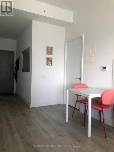 2908 - 161 Roehampton Avenue E, Toronto, ON - Indoor