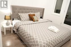 3030 JOHN MCKAY BOULEVARD Oakville, ON L6H 7H5