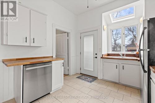 96 Dreaney Avenue, London East (East L), ON - Indoor Photo Showing Kitchen With Double Sink