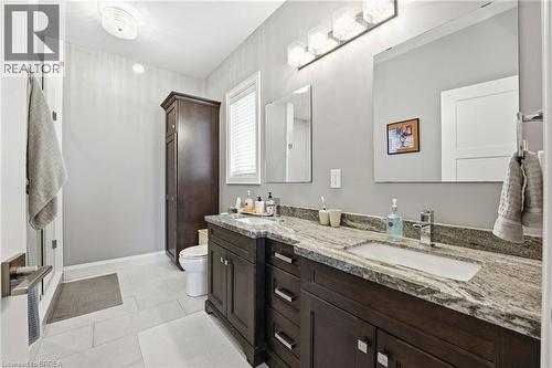 11 Sycamore Drive, Port Dover, ON - Indoor Photo Showing Bathroom