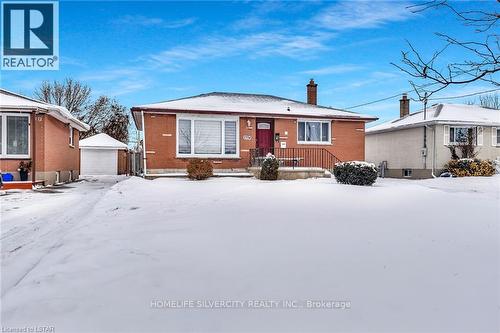 1774 Trafalgar Street, London East, ON - Outdoor