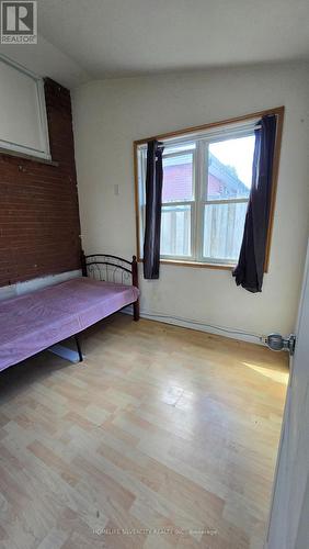 1774 Trafalgar Street, London East, ON - Indoor