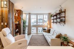 406 1072 HAMILTON STREET  Vancouver, BC V6B 2R9