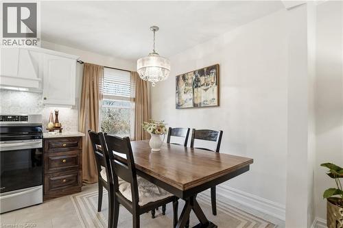 101 Organ Crescent, Hamilton, ON - Indoor Photo Showing Dining Room