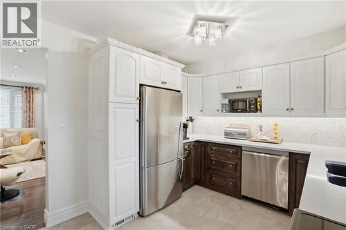101 Organ Crescent, Hamilton, ON - Indoor Photo Showing Kitchen