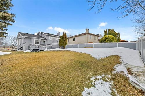 180 De La Seigneurie Boulevard, Winnipeg, MB - Outdoor