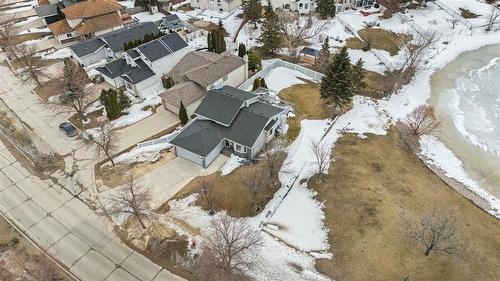 180 De La Seigneurie Boulevard, Winnipeg, MB - Outdoor With View